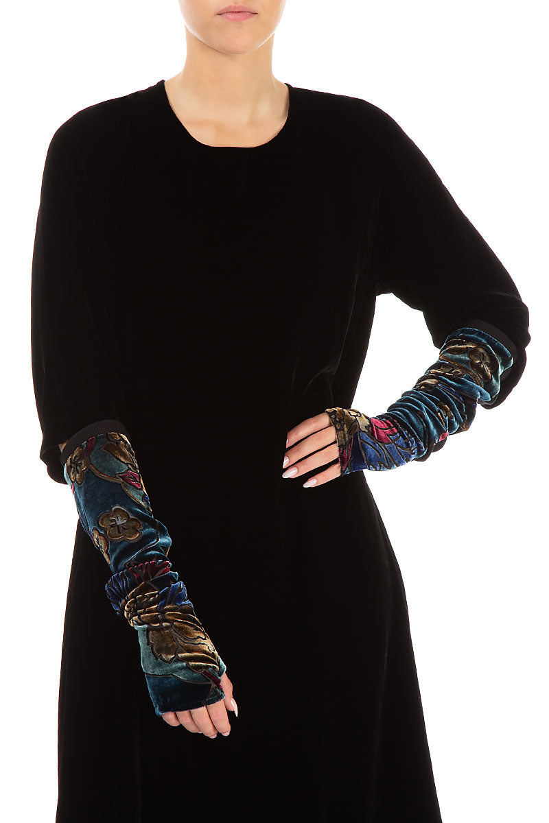 Floral Devoré Silk Velvet Wristlets 4