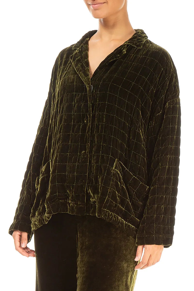 Veste plissée en velours de soie couleur brume de forêt