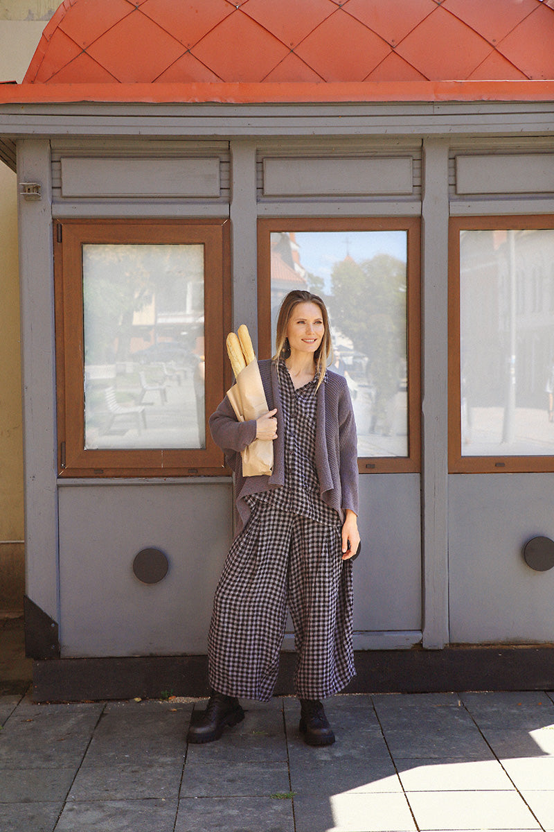 Loose Grey Check Linen Trousers 6