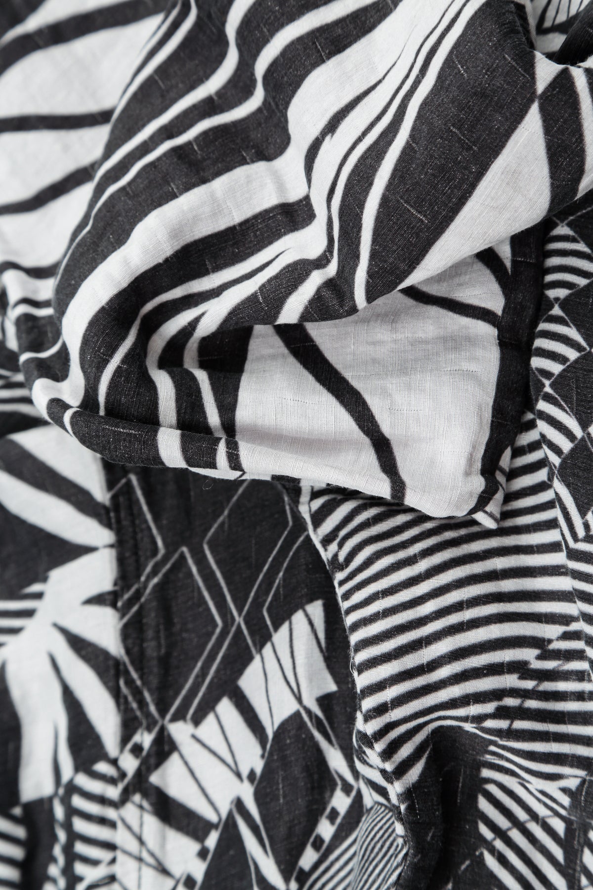 Loose Textured Orbit Silk Linen Shirt
