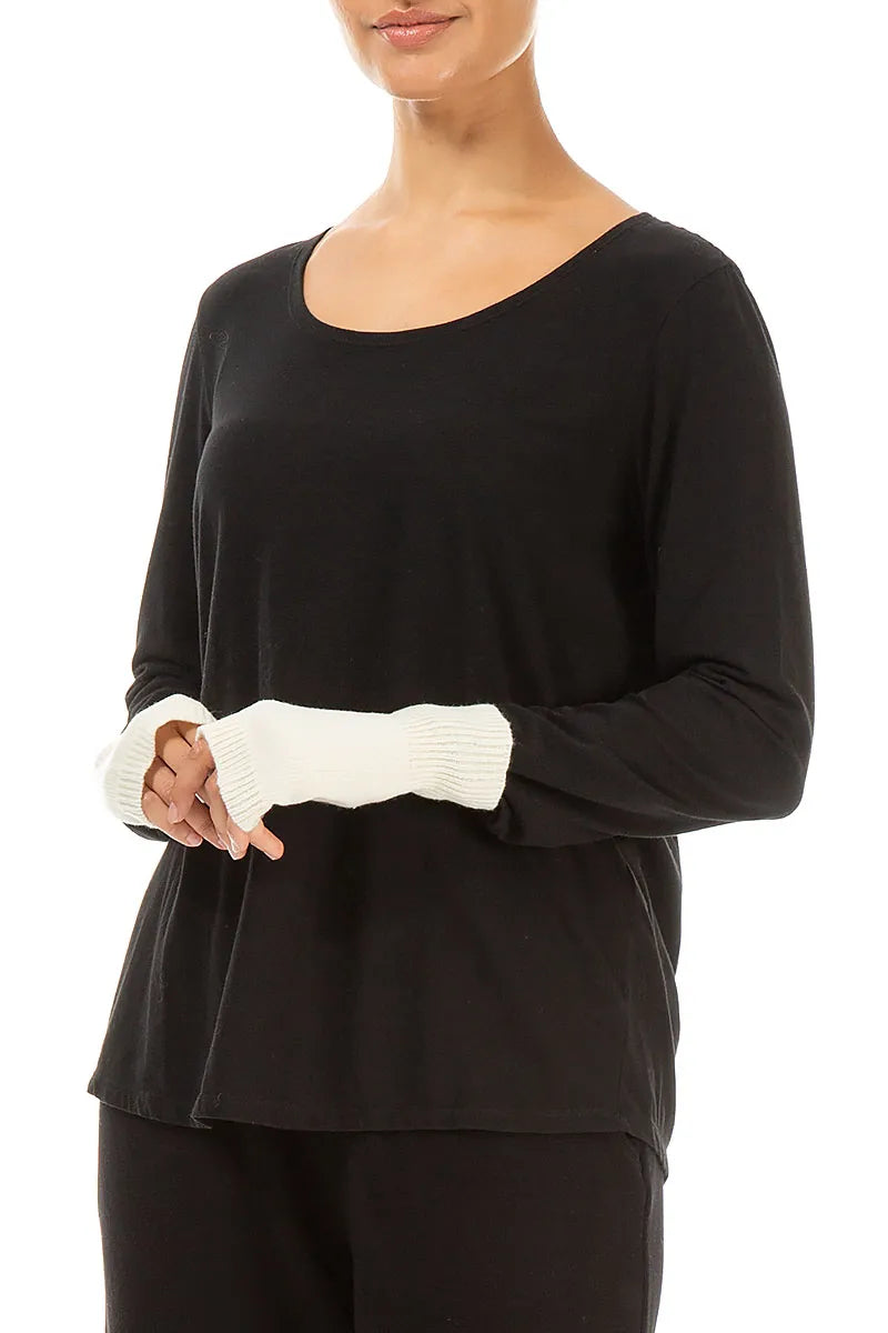Armstulpen aus weicher Wolle in Off-White