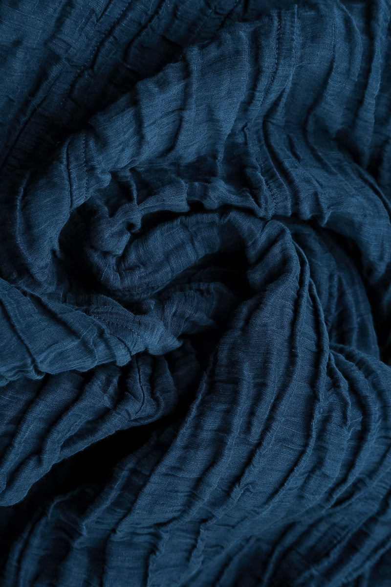 Taper Cropped Crinkled Royal Blue Silk Linen Trousers 4