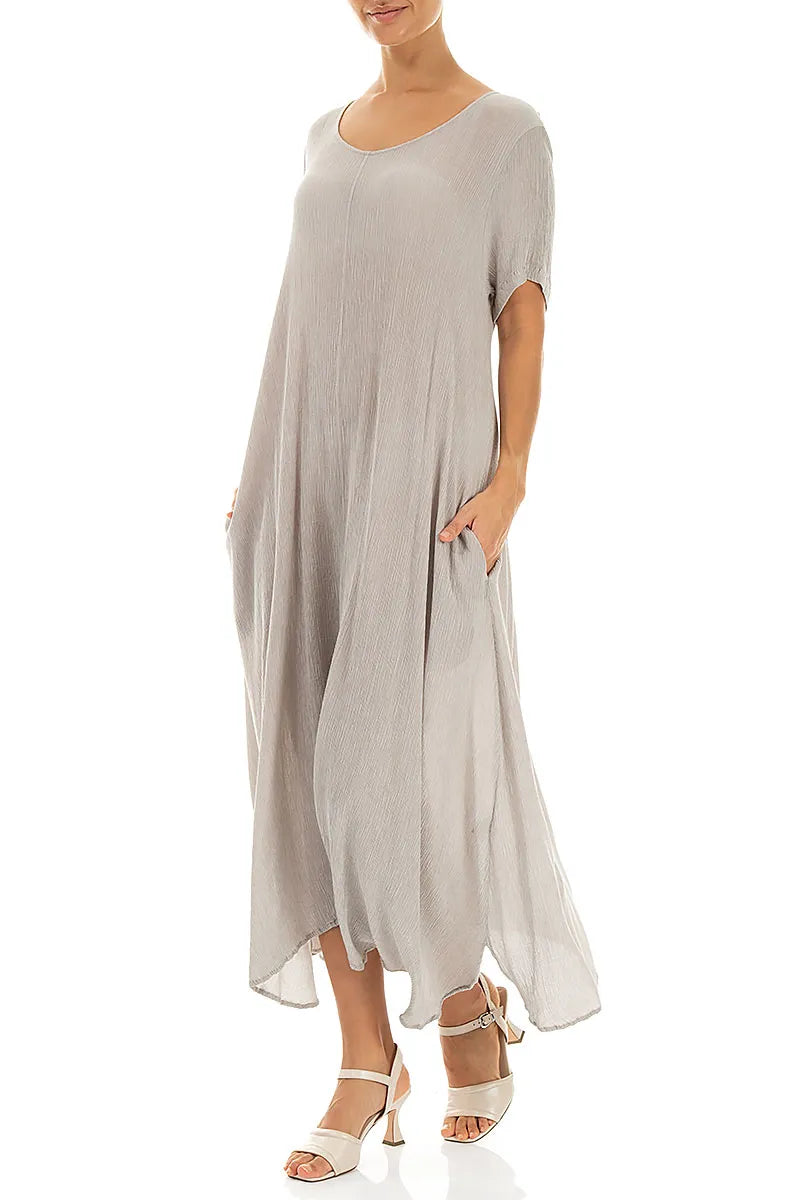 Robe évasée beige en soie et viscose à manches courtes