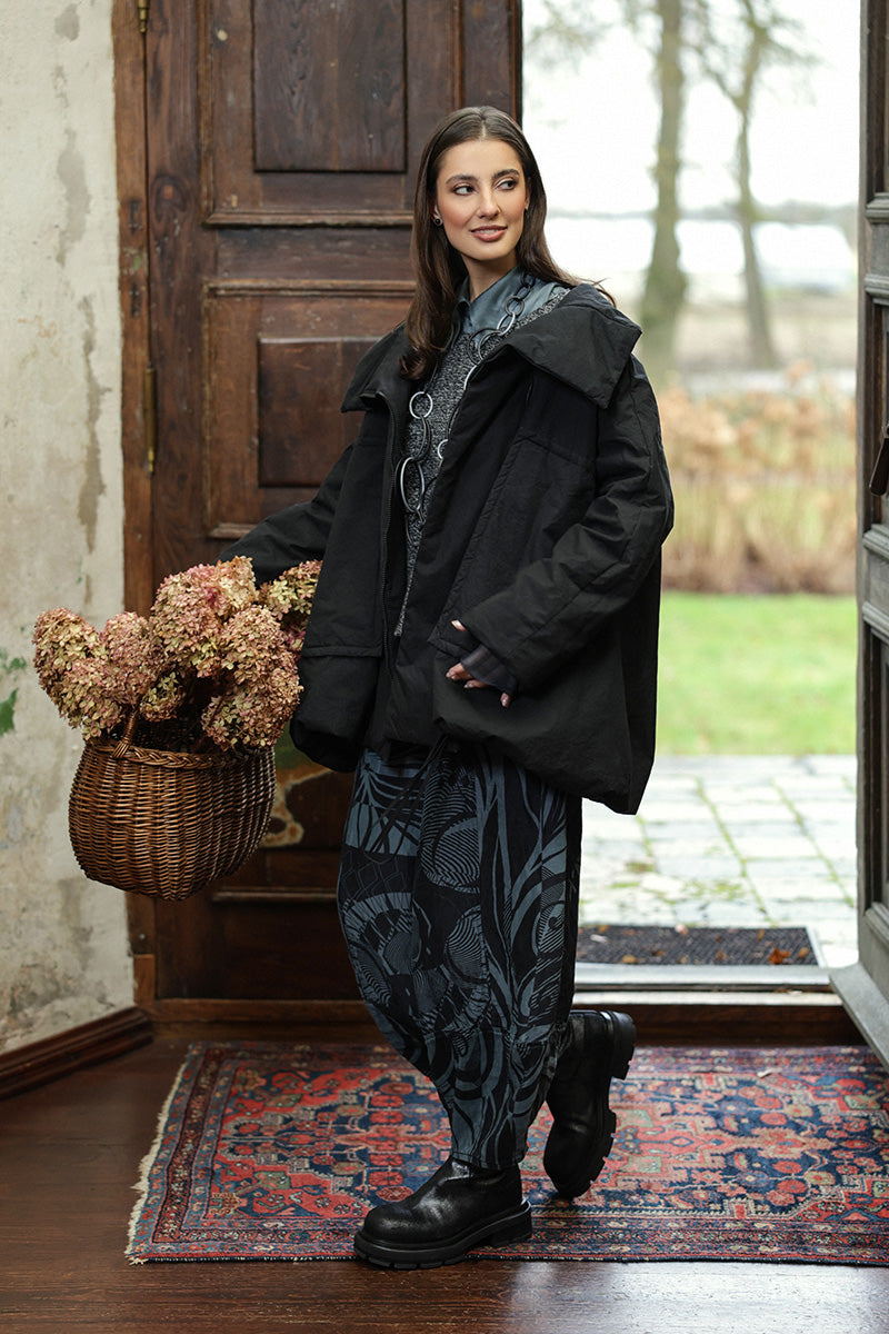 Locker geschnittenes Hemd aus Schiefergrau-Seide