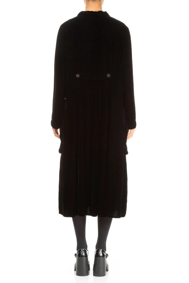 Veste longue élégante en velours de soie noir