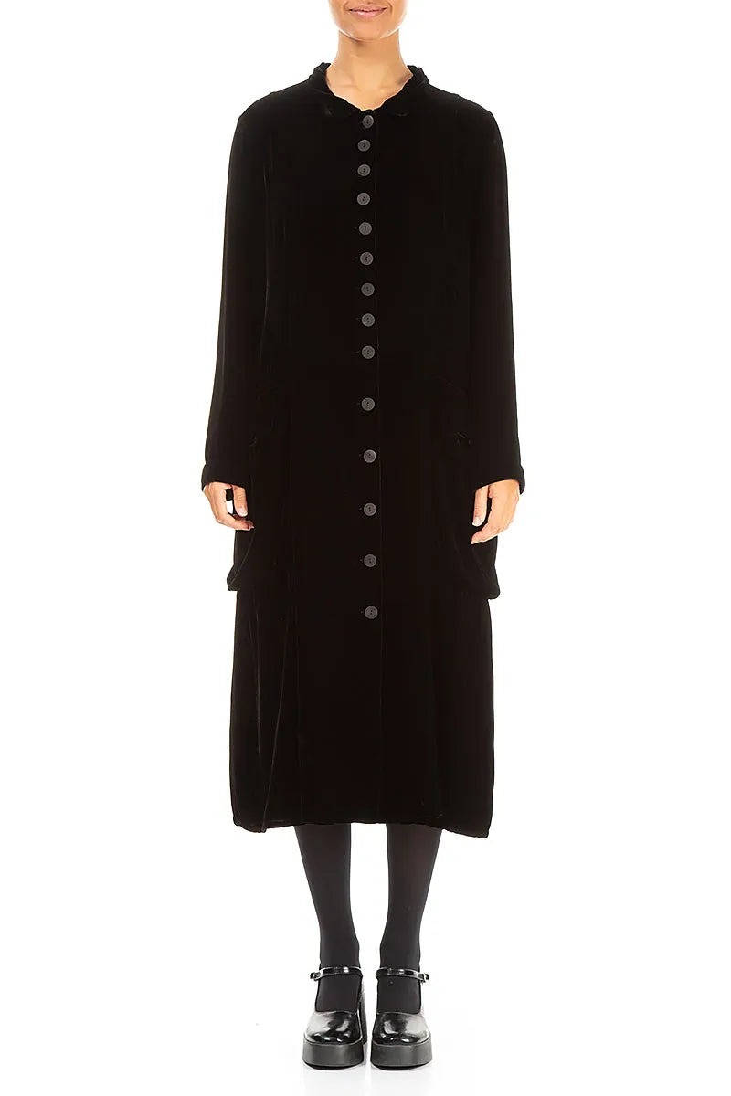 Veste longue élégante en velours de soie noir