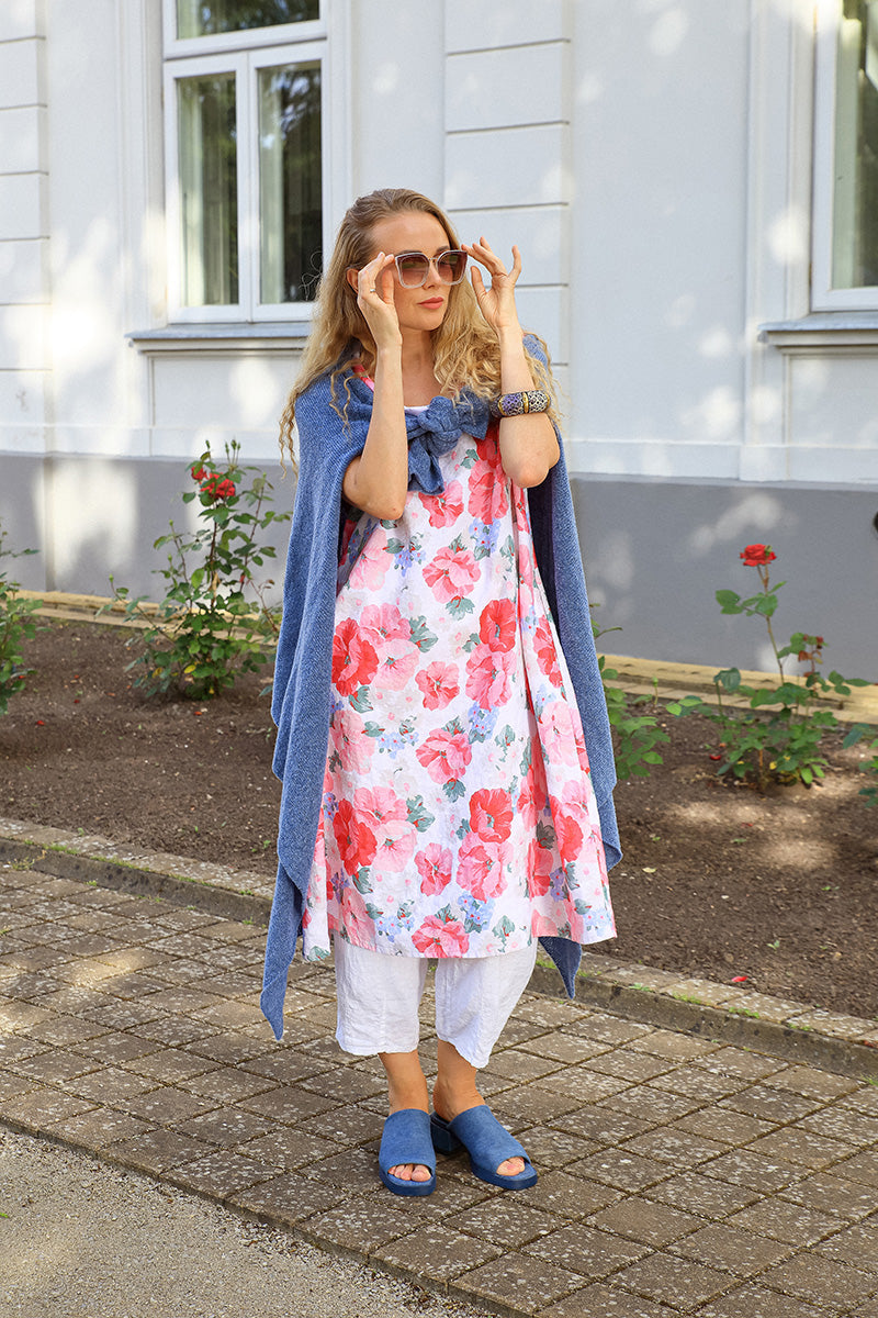 Tapered White Linen Trousers 5