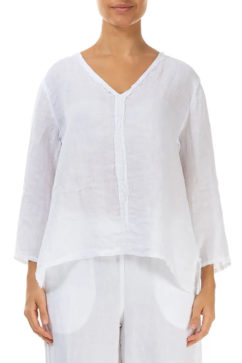 V-Ausschnitt Bluse aus weißem Leinen