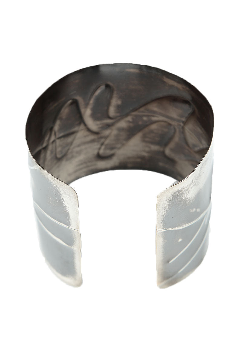 Curves Metal Cuff Bracelet 6