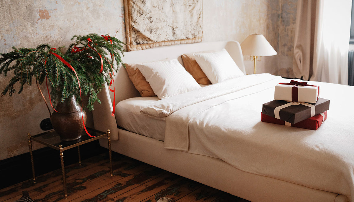 Christmas Outfits and Gift Ideas for Women: Your Festive Style Guide