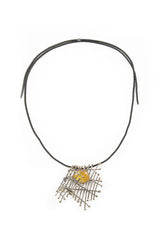 Amber Horizon Mesh Pendant Necklace 4