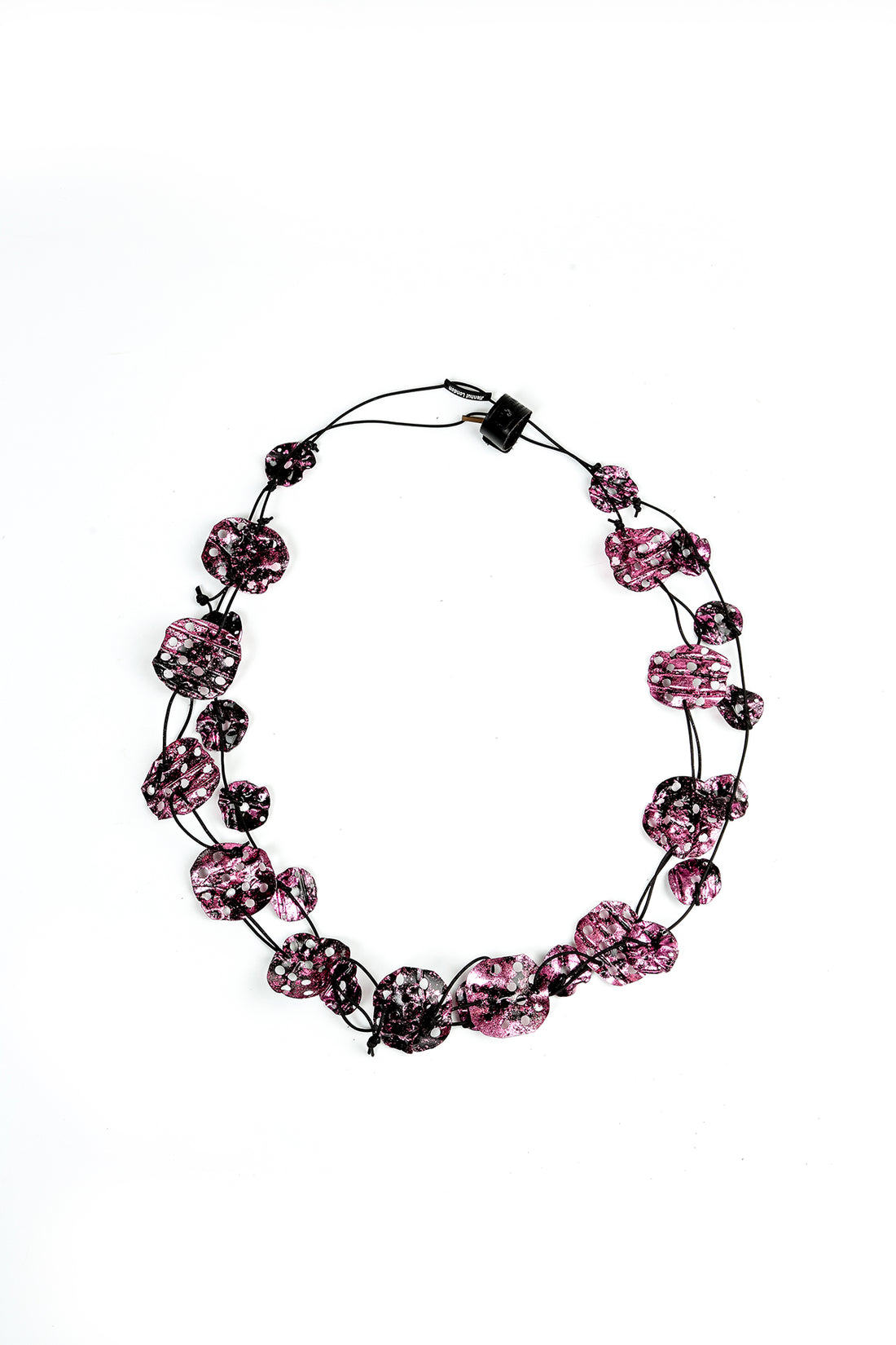 Halskette aus Wasser-Lotuswurzel