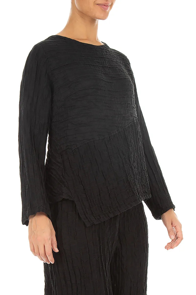 Asymmetrische Bluse aus schwarzem Crinkle-Seide-Leinen