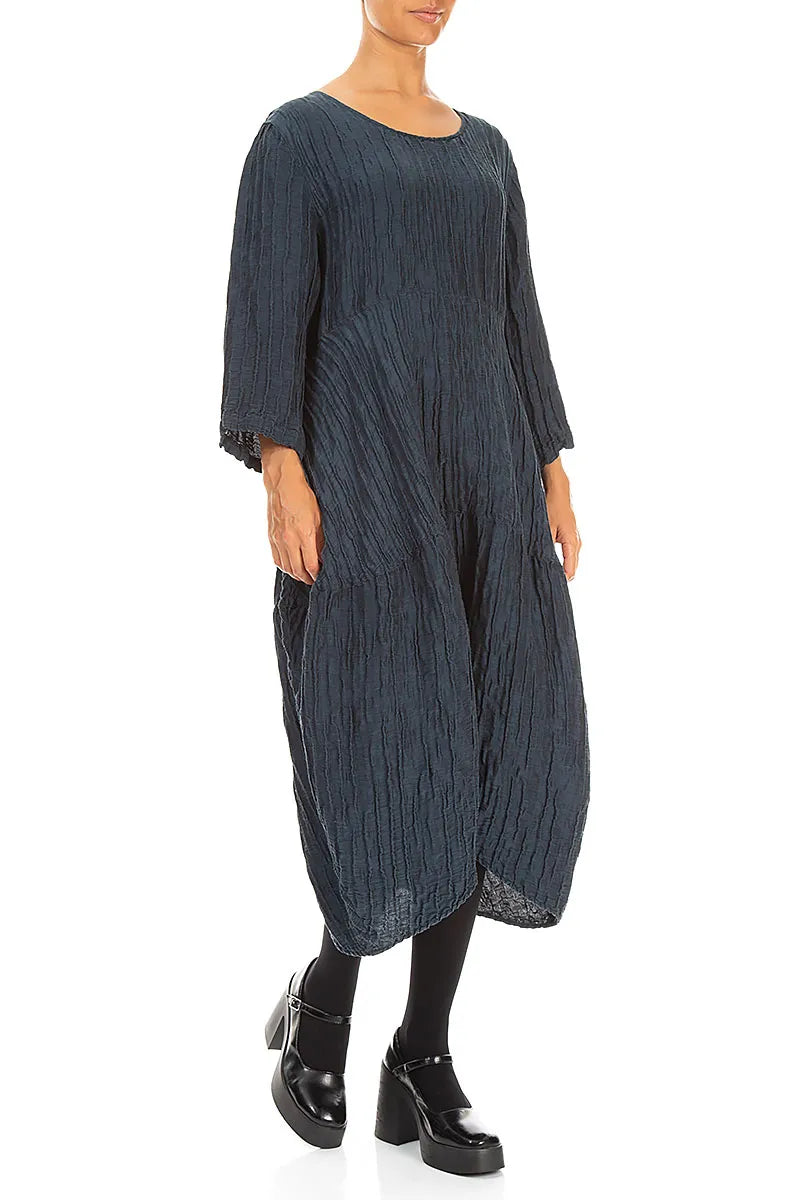 Ballonkleid aus Crinkle-Anthrazit-Seide und Leinen