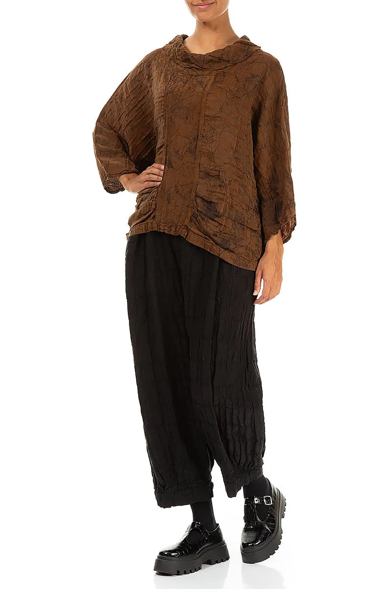 Bluse aus Seide mit Wasserfallausschnitt, geknittert, gealtert, kupfermarmorfarben.