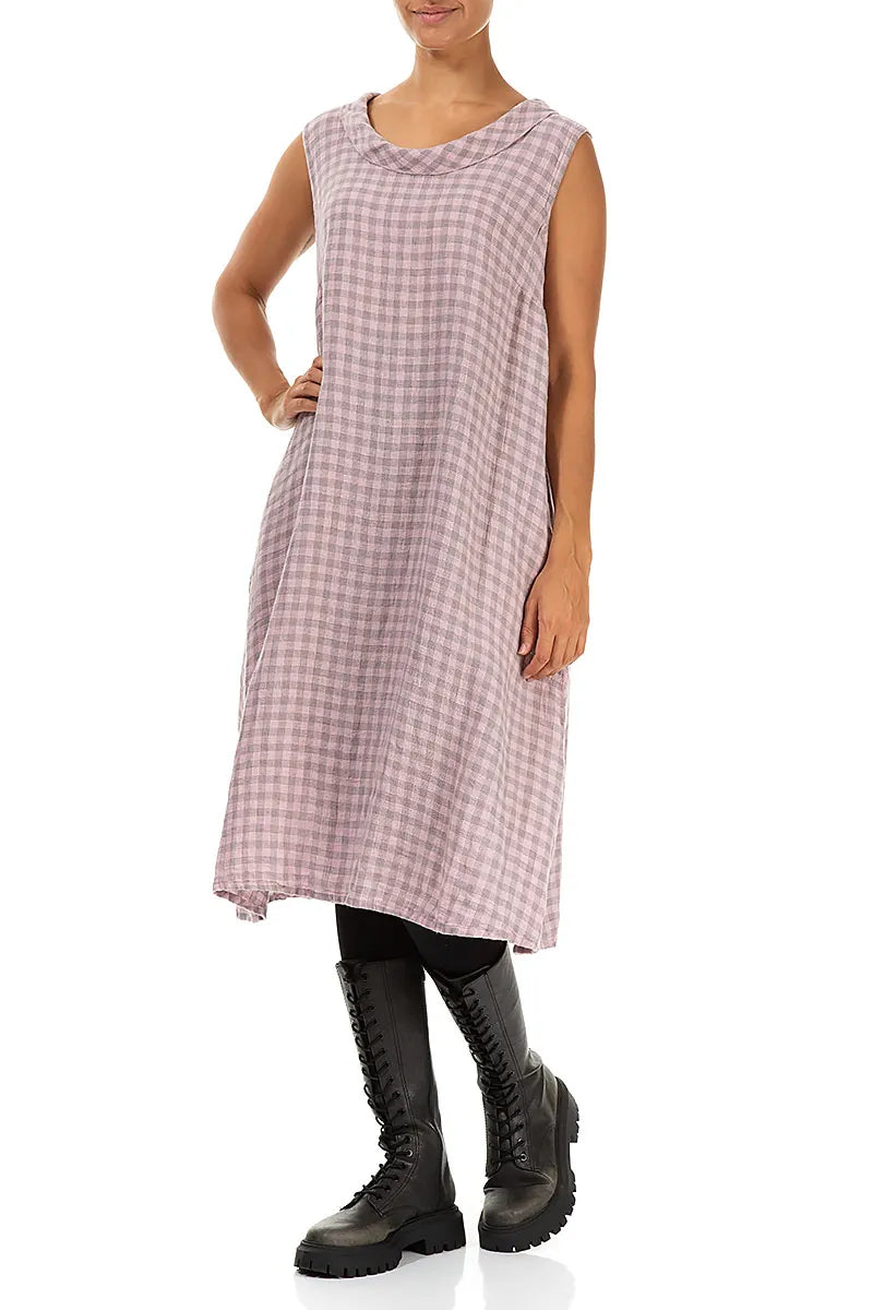 Midikleid aus rosa Karoleinen mit Wasserfallausschnitt