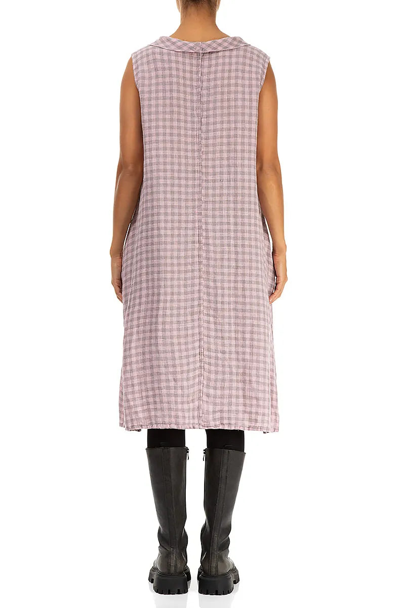 Midikleid aus rosa Karoleinen mit Wasserfallausschnitt