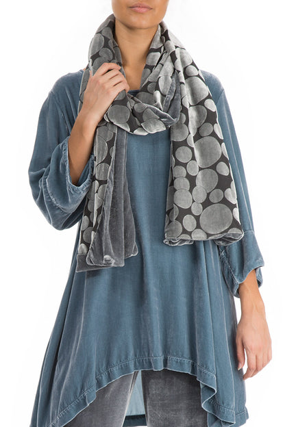 Devoré Bubbles Silver Silk Velvet Scarf 4