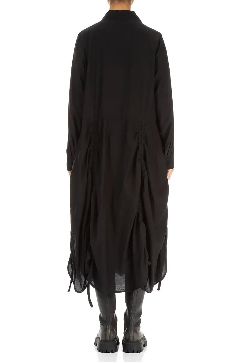Robe drapée en soie noire à plis en bambou