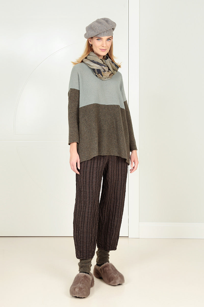 Wollpullover in Khaki und Pistazien