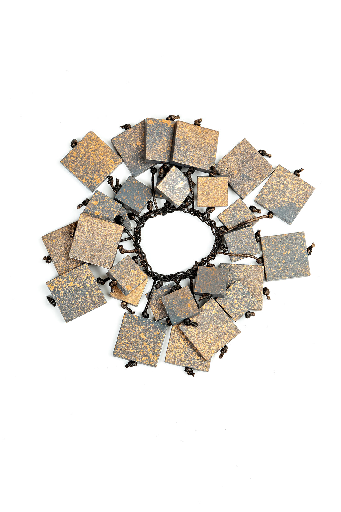 Earthline Holz-Quadratarmband