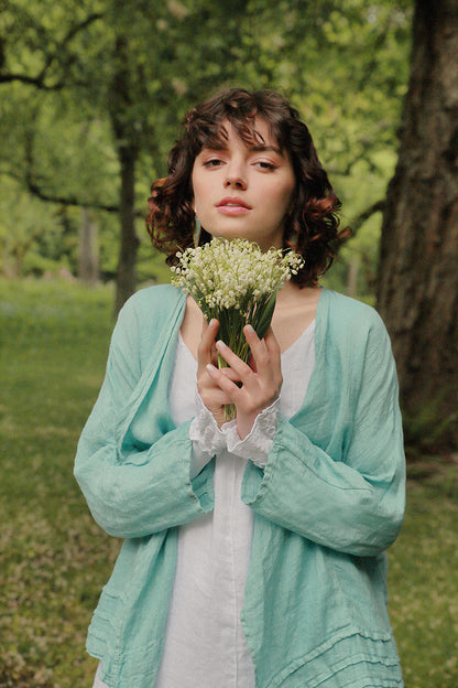 Embroidered White Cotton Wristlets 5