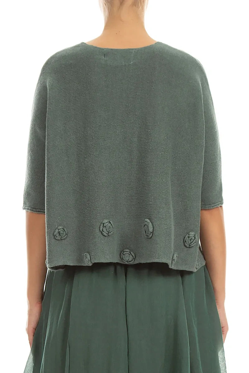 Salbeigrüner Leinenpullover mit Blumendekor