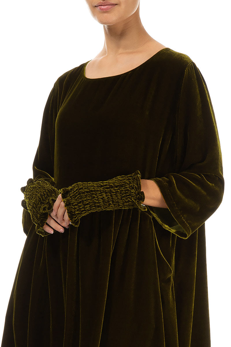 Forest Mist Silk Velvet Wristlets 1