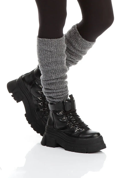 Graue Beinwärmer aus Wolle