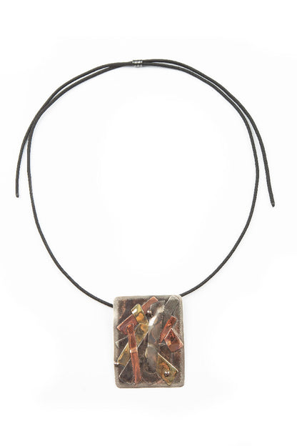 Layered Earth Metal Pendant Necklace 4