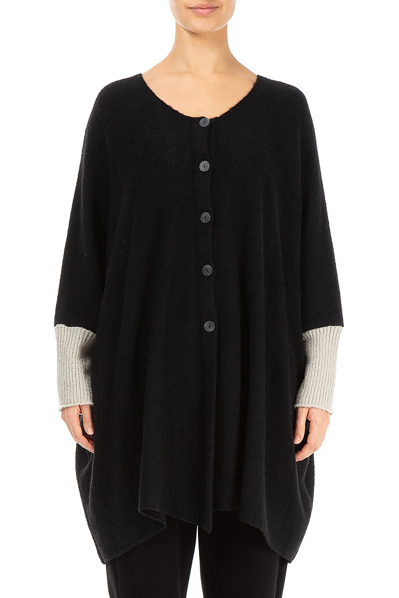 Loose Boxy Black Off White Wool Cardigan 1