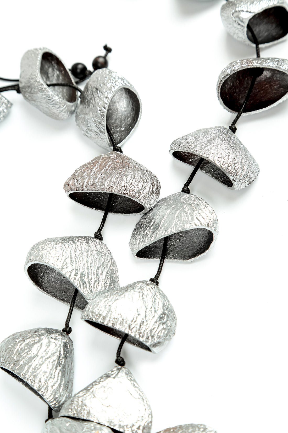 Statement-Halskette mit Mondmuschel