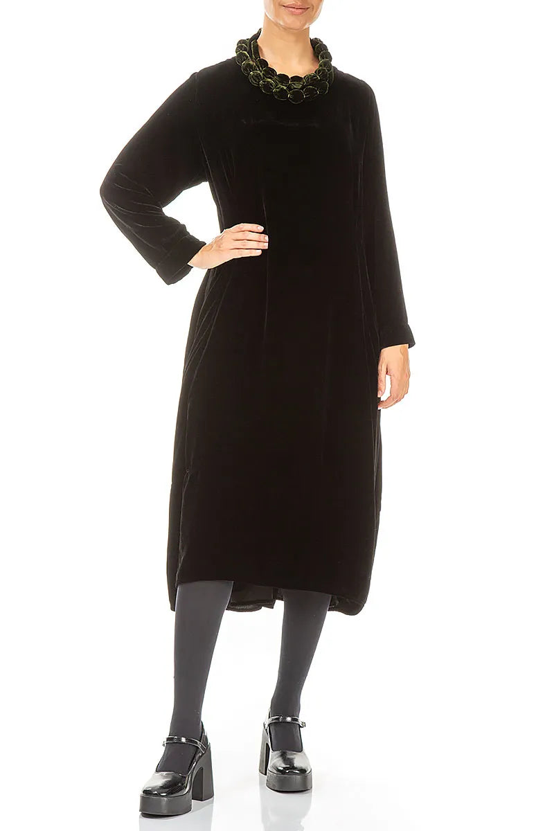 Halskette aus Seidensamt mit Perlen im Waldnebel-Stil