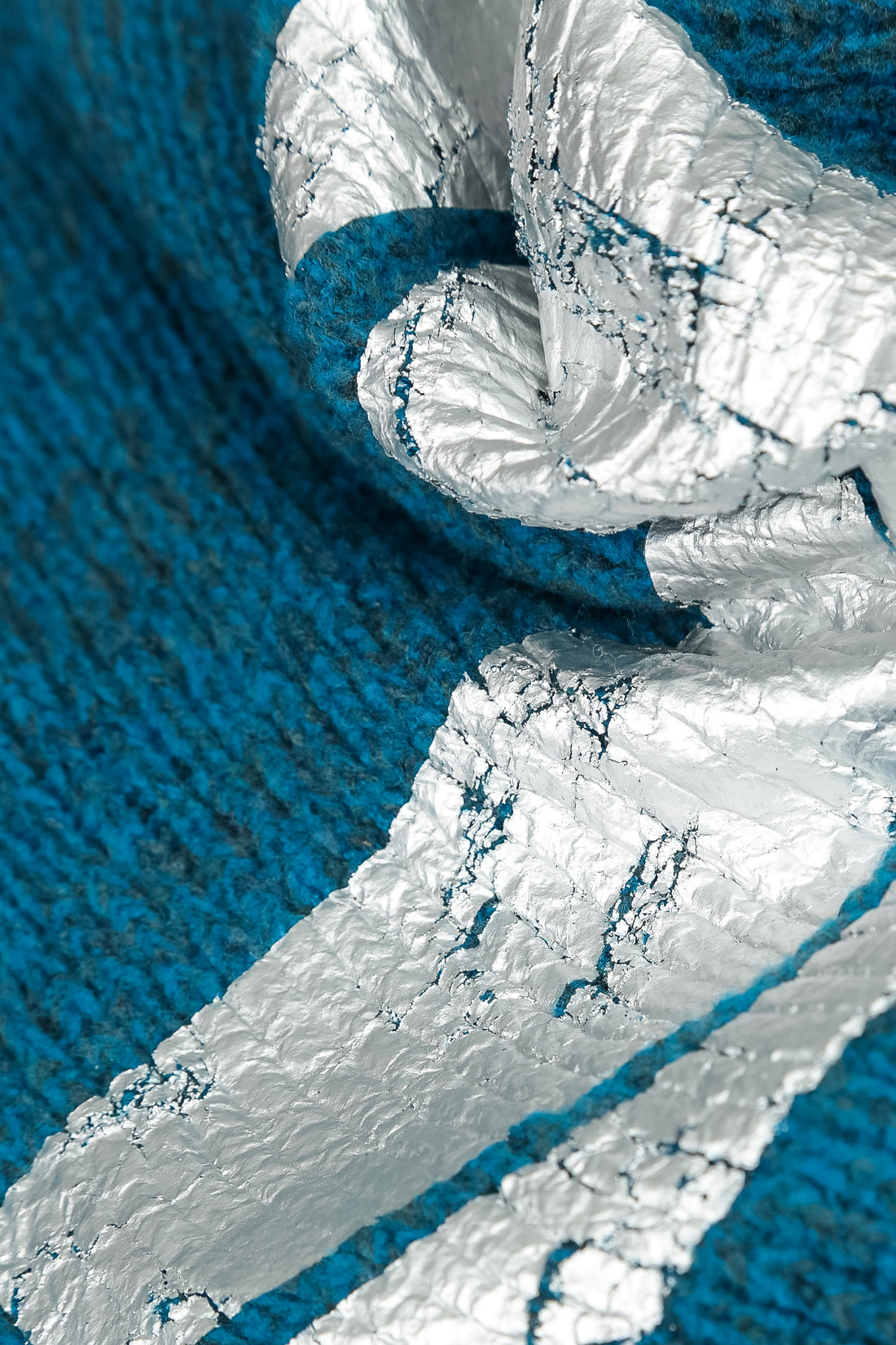 Oversized Deep Azure Silver Metallic Mélange Wool Sweater 6