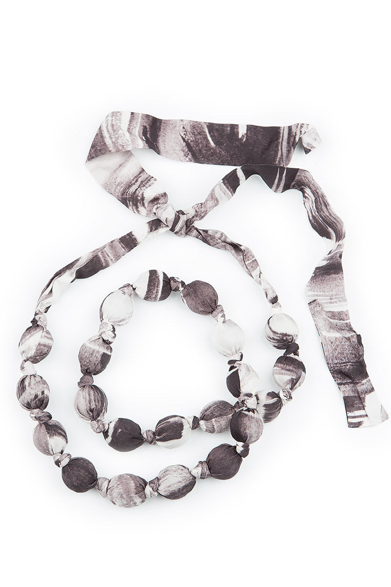 Off White Paintwave Silk Bamboo Bead Necklace 4