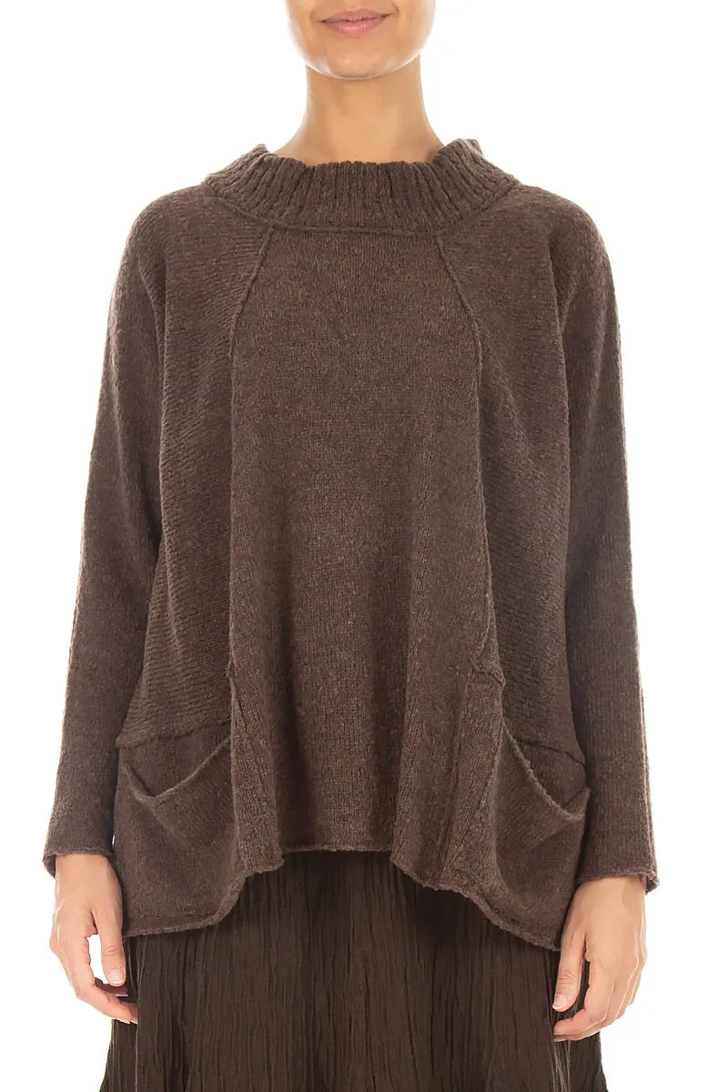 Pull en laine marron à col côtelé