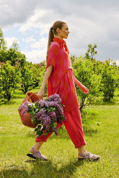 Hosen aus Leinen-Mischgewebe in Rosa-Orange-Karos zum Umschlagen