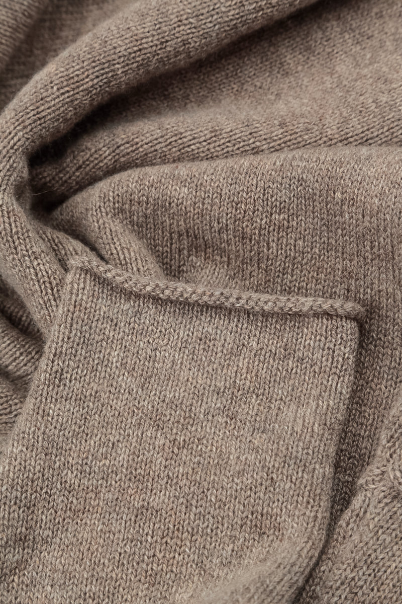 Kaschmirpullover in Beige mit Rollsaum