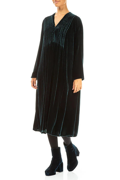 Romantic Long Sleeve V-Neck Peacock Silk Velvet Dress 3