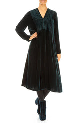 Romantic Long Sleeve V-Neck Peacock Silk Velvet Dress 4