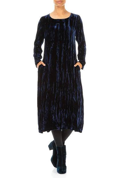 Robe en velours de soie froissé bleu roi