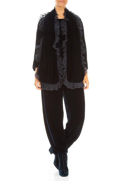 Rüschenschal aus königsblauem Seidensamt