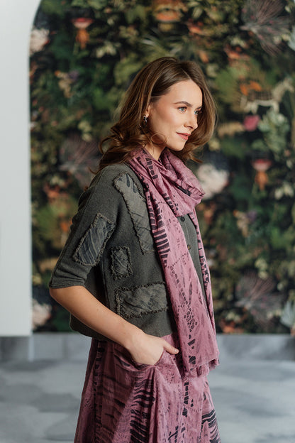 Serenity Patch Décor Truffle Linen Cardigan 6