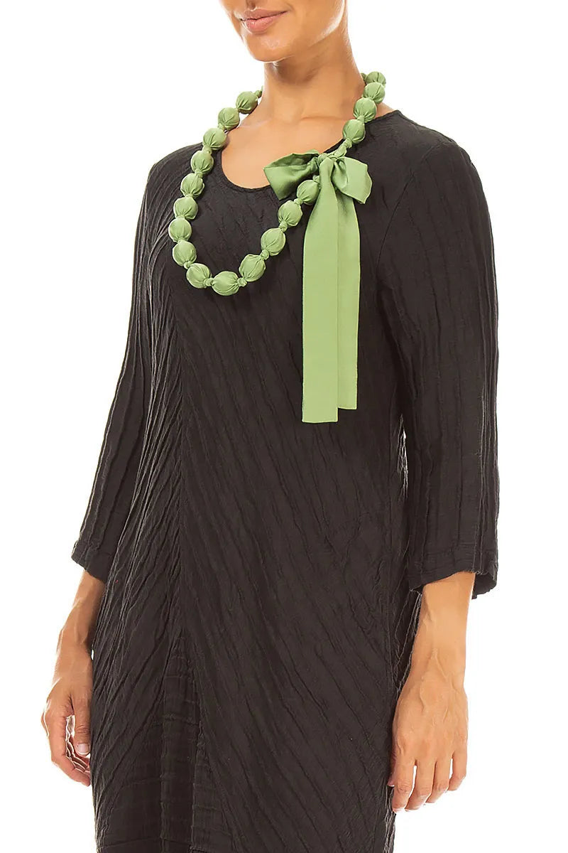 Shamrock Green Silk Bead Necklace 3