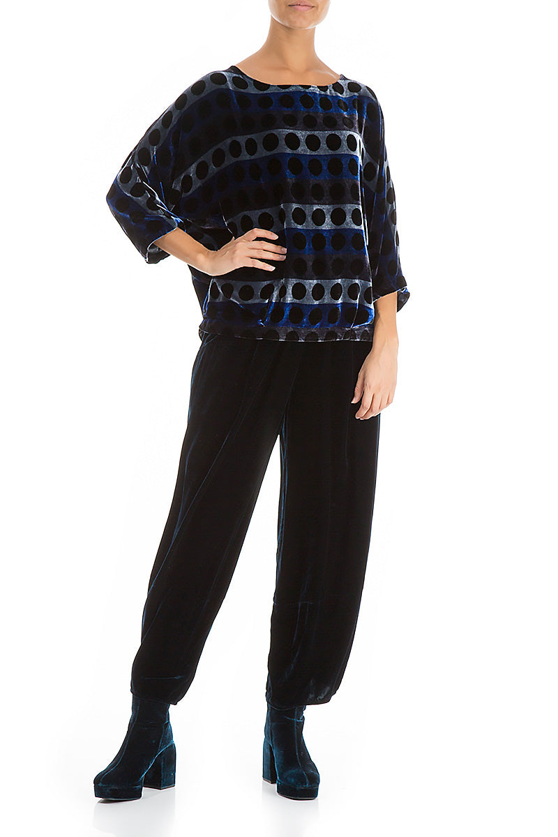 Chemisier court en velours de soie bleu à motifs