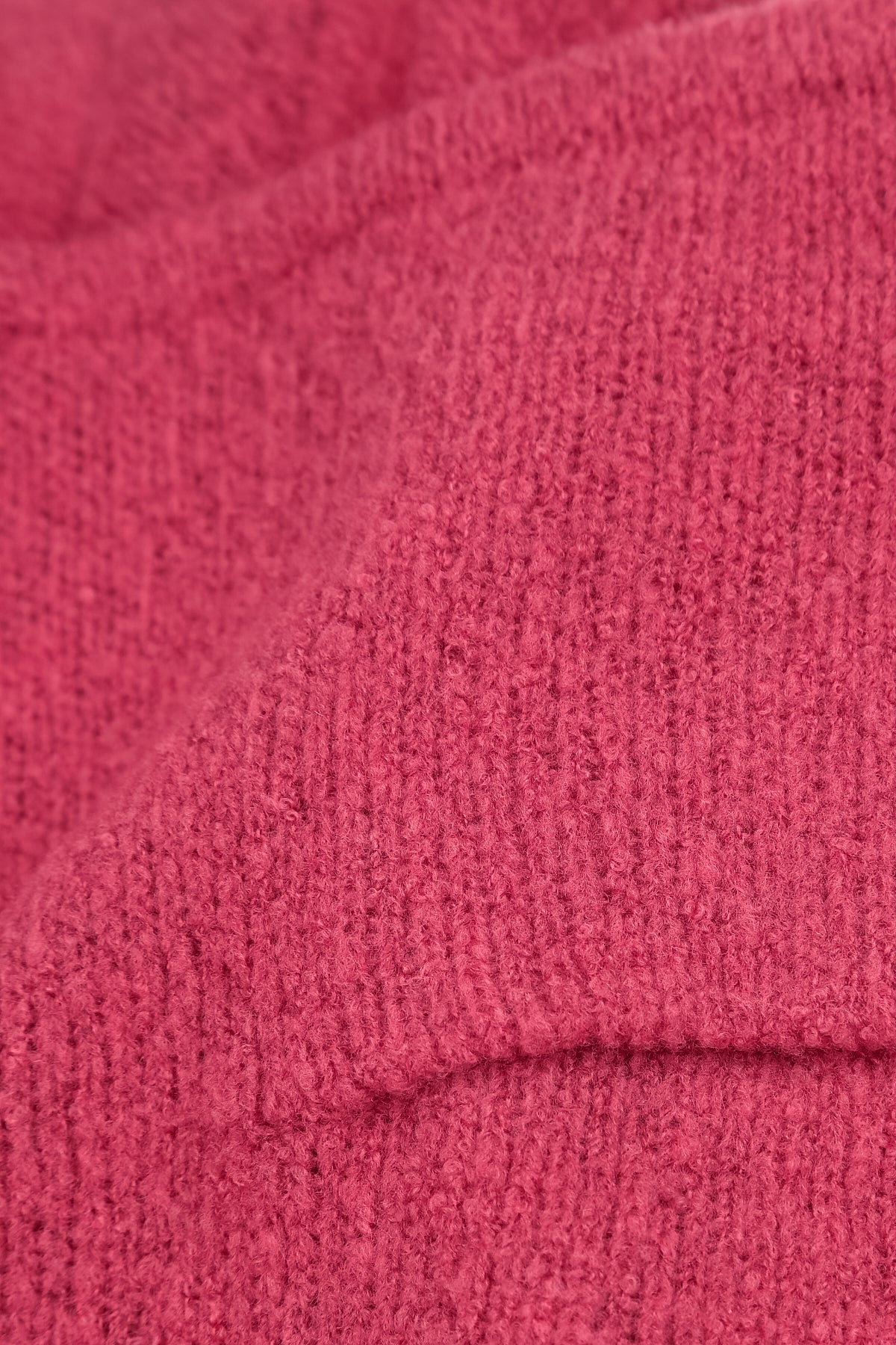Short Loose Berry Rose Wool Cardigan