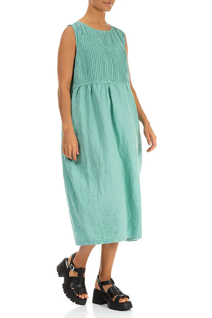 Ärmelloses Leinenkleid mit Biesen in Mint