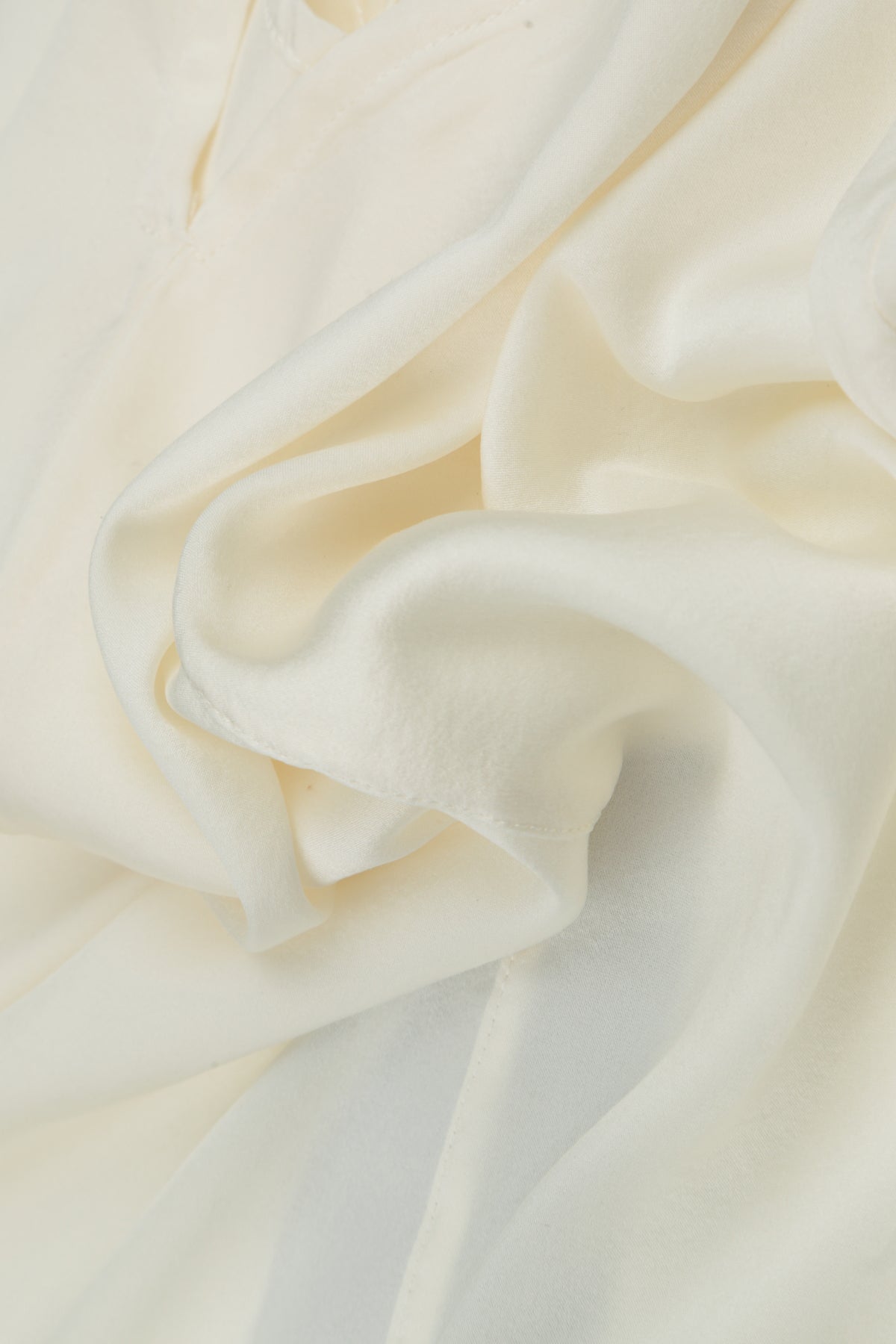 Sleeveless Off White Silk Top