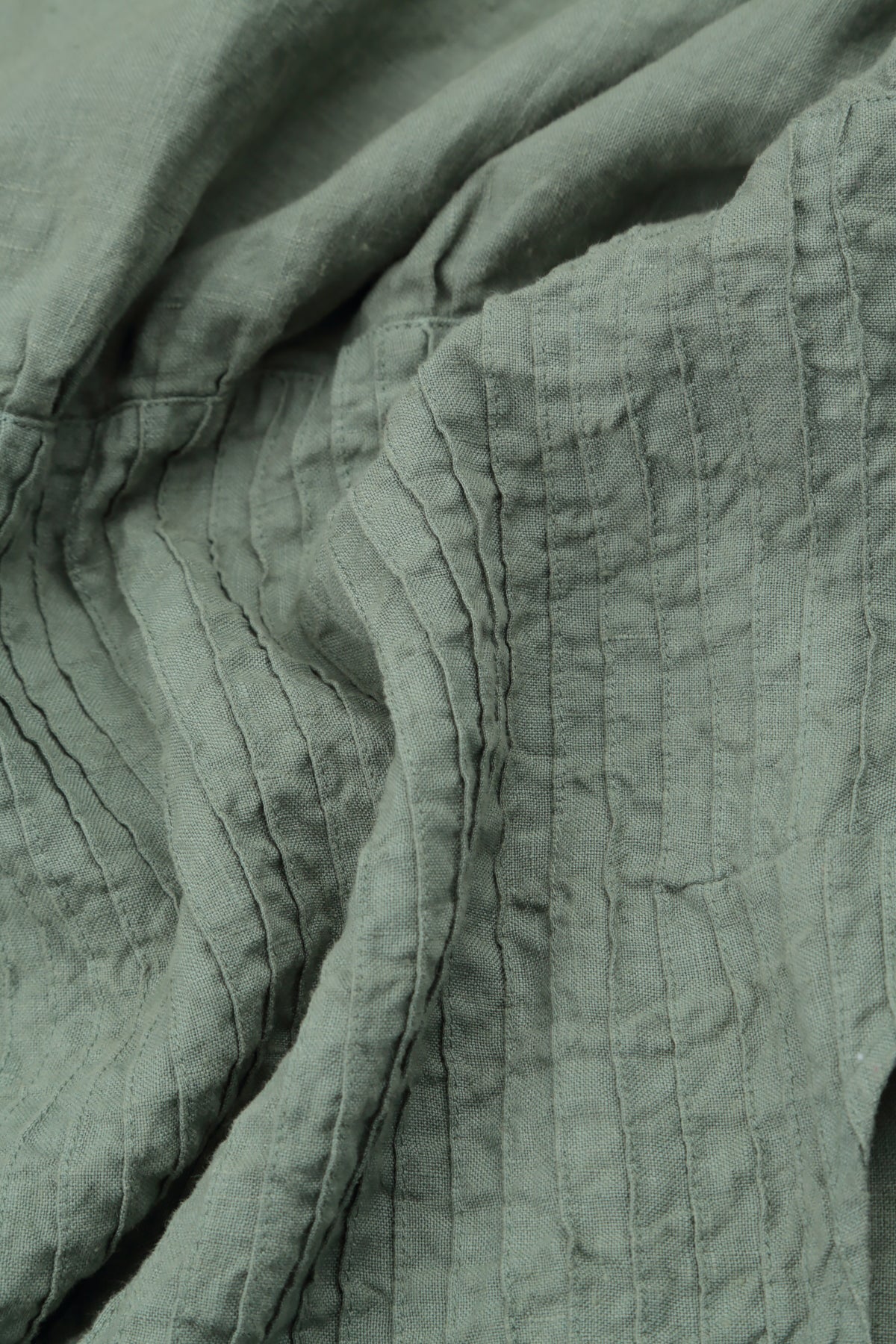 Ärmelloses Leinenkleid Sage Pintuck