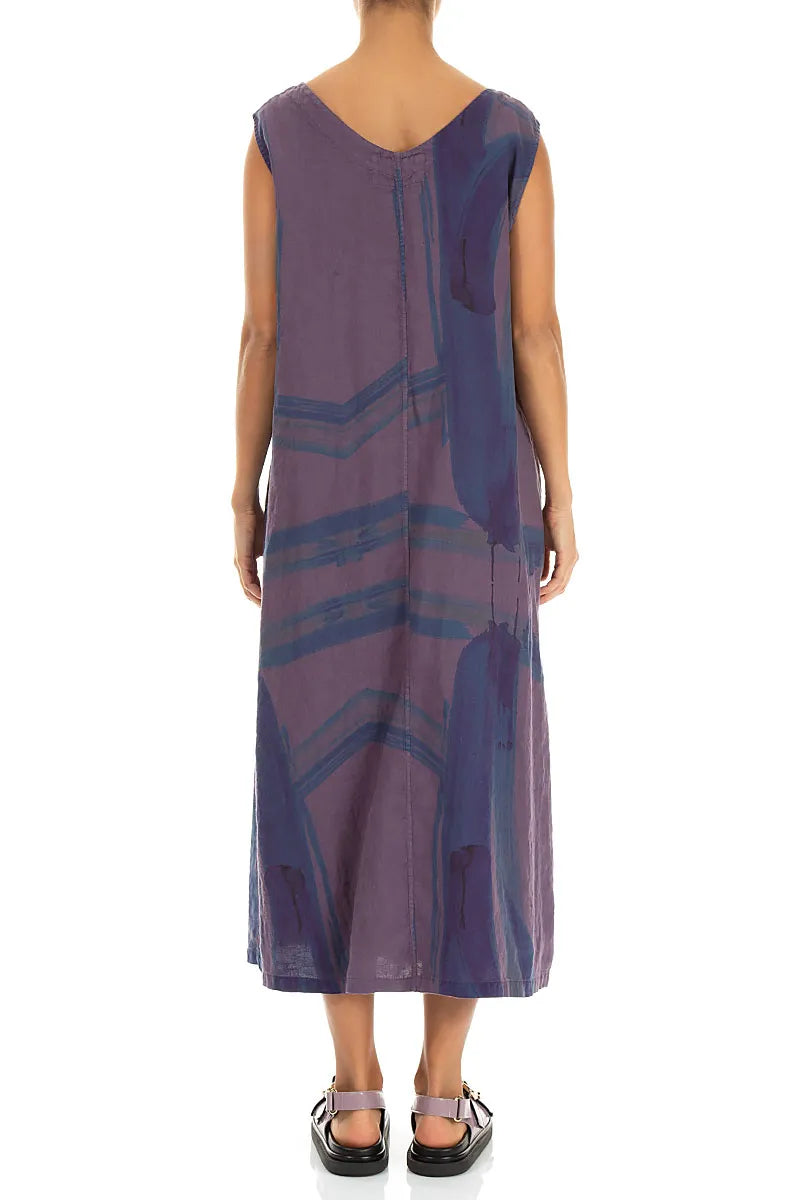 Weiches V-Ausschnitt Leinenkleid mit Amethyst-Pinselstrich